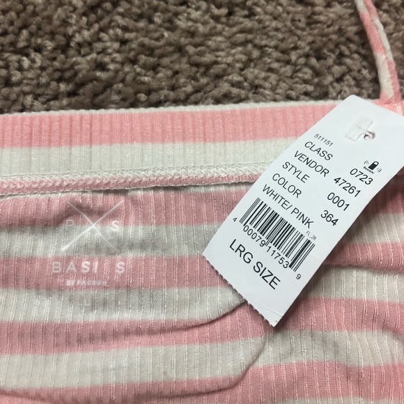 Crop Top - Picture 2 of 2